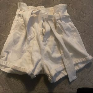 ASTR WHITE TIED SHORTS. WORN ONCE